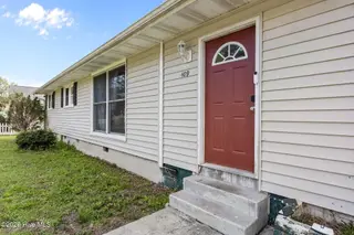 409 Jarman Street, Jacksonville, NC 28540 – photo 3: 43-web-or-mls-409 Jarman St. 92
