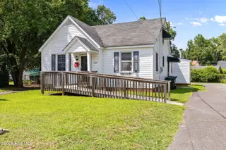 1309 E Ash Street, Goldsboro, NC 27530 – photo 2: 5T5A2074