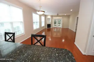 520 Village Green Drive B, Morehead City, NC 28557 – photo 5: IMG_4525