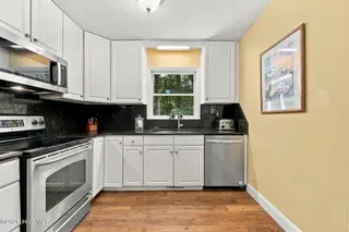 188 Loblolly Drive, Pine Knoll Shores, NC 28512 – photo 13: 31-web-or-mls-IMG_1095