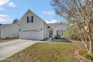 6608 Wedderburn Drive, Wilmington, NC 28412 — 4-bedroom home in Lords Creek, Wilmington, NC, photo 1 of 27: 001_img_0642_213