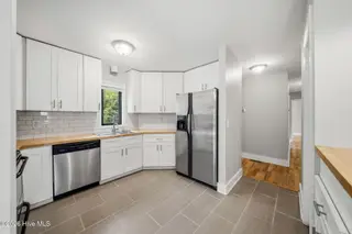 404 Porters Neck Road, Wilmington, NC 28411 — 3-bedroom home, Wilmington, NC, photo 18 of 43