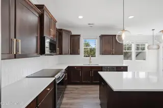 120 N Brig Drive, Hampstead, NC 28443 – photo 16: 18_kitchen