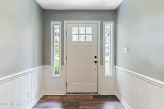 28 Country Club Drive, Shallotte, NC 28470 – photo 4: Foyer