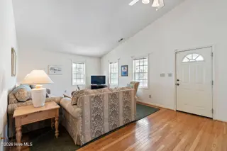 309 Greenville Avenue, Carolina Beach, NC 28428 – photo 14: 14_DSC01231