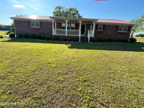 10762 James B White Hwy S, Whiteville