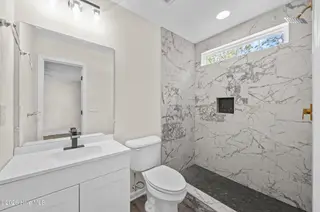 2336 Frink Lake Drive, Southport, NC 28461 – photo 14: 16_bathroom