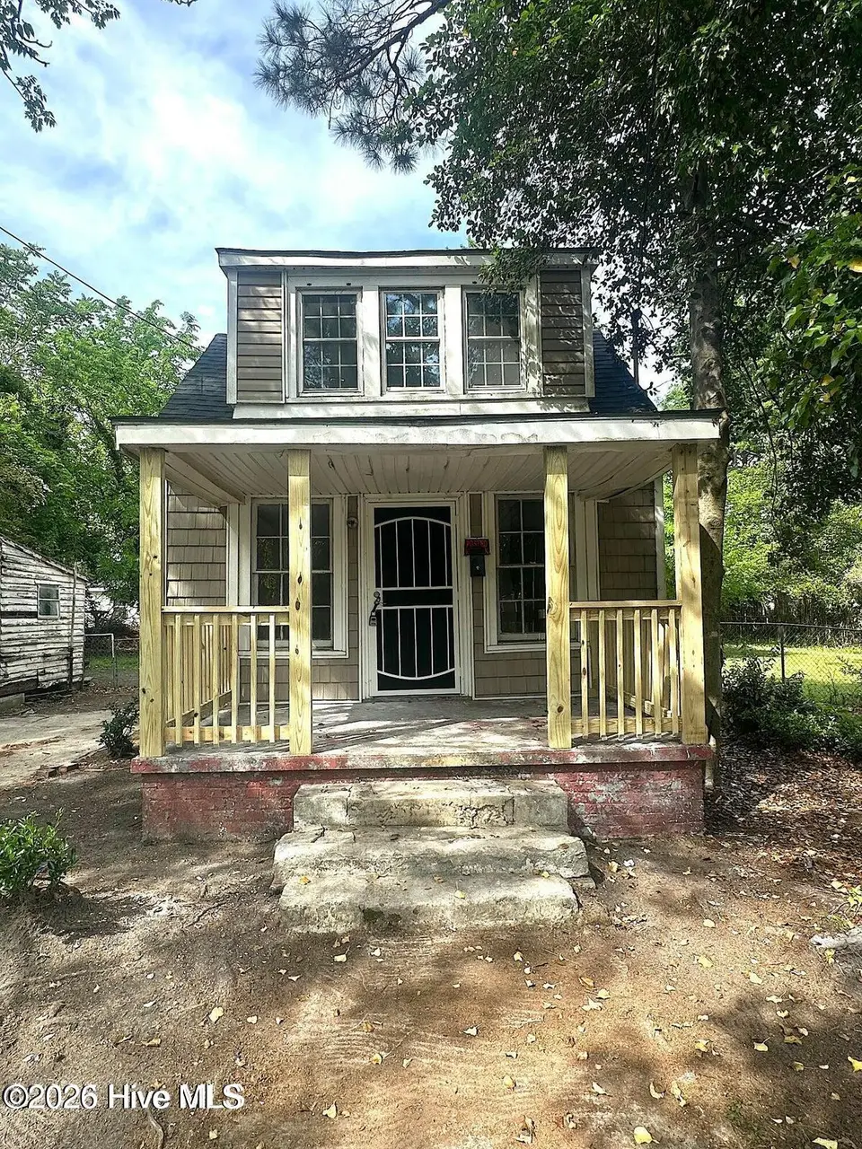 505 Green Street E, Wilson, NC 27893 – photo 1 of 1: Front Exterior