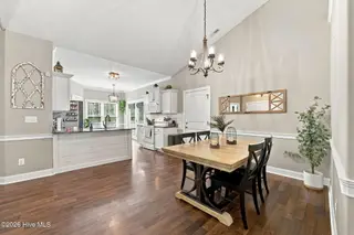 287 Station House Road, New Bern, NC 28562 – photo 10: 28-web-or-mls-DSC_9215_edit