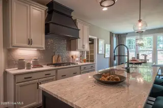 374 Glade Drive, Aberdeen, NC 28315 – photo 16: 18_Kitchen (Large)