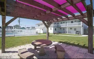 303 Henderson Boulevard 14, Atlantic Beach, NC 28512 – photo 24: image10