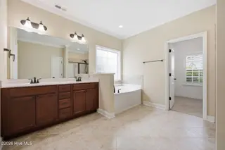2204 Birch Hollow Drive, Winterville, NC 28590 – photo 13: owners primary bathroom
