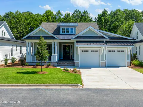 3852 Reserve Club Drive, Southport