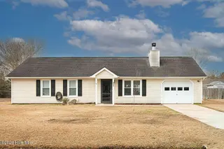 415 Cottonwood Court, Havelock, NC 28532 – photo 1: DSC_3338