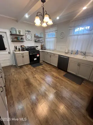 913 W Church Street, Elizabeth City, NC 27909 – photo 13: Kitchen from Dining Room Door