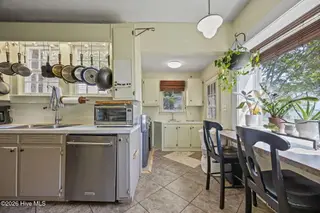 2812 Evans Street, Morehead City, NC 28557 – photo 13: Kitchen