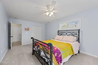 128 S Belvedere Drive, Hampstead, NC 28443 – photo 11: 41-web-or-mls-_RAD5492