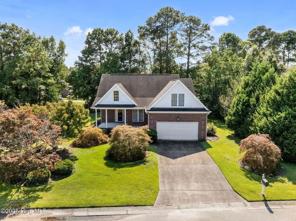 301 Foxwood Lane, Wilmington, NC 28409 – photo 1 of 39: 14-web-or-mls-DJI_20250918115800_0024_D