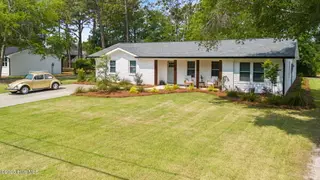 1015 E Moore Street, Southport, NC 28461 – photo 5: shniderproductions.com-9