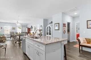 901 Hayford Lane SW, Ocean Isle Beach, NC 28469 — 3-bedroom home in Glendale Arbor, Ocean Isle Beach, NC, photo 5 of 31