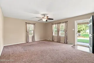 100 N Parks Drive, Pikeville, NC 27863 – photo 7: 14-web-or-mls-DSC07400-Edited