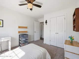 191 Moonstone Court, Jacksonville, NC 28546 – photo 16: 21-web-or-mls-191 Moonstone Ct 47