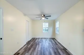 622 Walnut Drive, Jacksonville, NC 28540 – photo 20: 1st floor primary bedroom