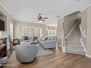 301 Savannah Drive, Jacksonville, NC 28540 – photo 5: 6-web-or-mls-301 Savannah Dr. 3