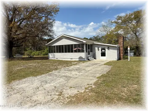 2260 Shell Point Road SW, Shallotte