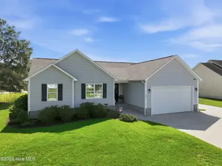 101 Anglers Way, Beaufort, NC 28516 – photo 2: Front View