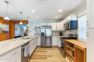 1208 Canal Drive, Carolina Beach, NC 28428 – photo 13: mls-IMG_9722