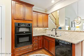 140 Shadow Creek Court, Pinehurst, NC 28374 – photo 10: Kitchen