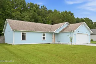121 Daphne Drive, Hubert, NC 28539 – photo 2
