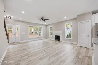 284 Longleaf Drive, West End, NC 27376 – photo 7: Living Area