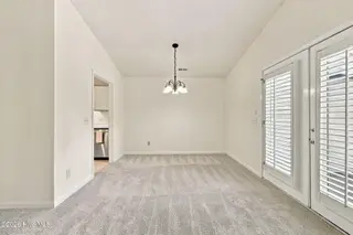 105 Sunshine Lane B, Winterville, NC 28590 – photo 21: 28-web-or-mls-IMG_4444-edit