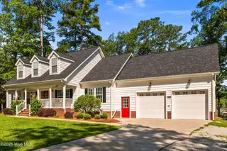 759 Island Drive, Chocowinity, NC 27817 – photo 3: 3-web-or-mls-LHV_6395