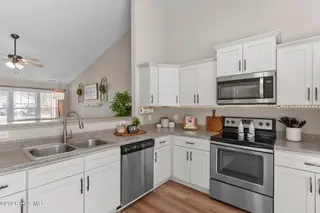 9167 Arden Road NE, Leland, NC 28451 – photo 12: 12-web-or-mls-BTS02930