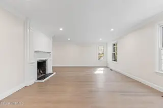 305 Country Club Drive, Jacksonville, NC 28546 – photo 11: 23-web-or-mls-DSC06157