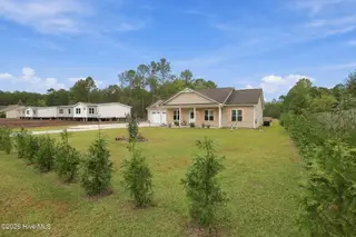 337 Folkstone Road, Holly Ridge, NC 28445 – photo 7: 15-web-or-mls-IMG_2449
