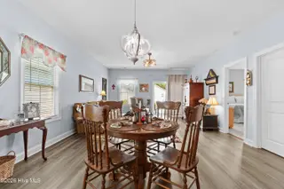 901 Hayford Lane SW, Ocean Isle Beach, NC 28469 — 3-bedroom home in Glendale Arbor, Ocean Isle Beach, NC, photo 9 of 31