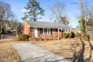 216 Nunn Street, Havelock, NC 28532 – photo 3: 4-web-or-mls-0C0A2353