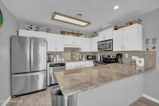 901 Canal Drive, Carolina Beach, NC 28428 – photo 11: 004_img_5757_715