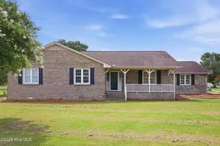 3809 Robin Road, Ayden, NC 28513 – photo 1: MAIN