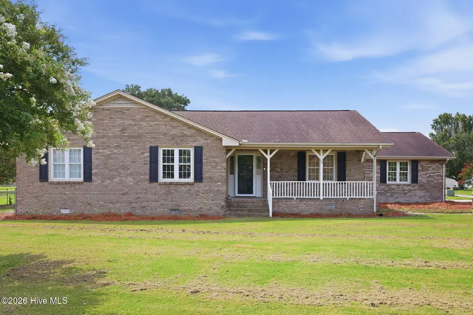 3809 Robin Road, Ayden, NC 28513 – photo 1 of 31: MAIN