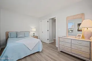 92 E Second Street, Ocean Isle Beach, NC 28469 – photo 23: 51-web-or-mls-DSC02331