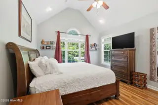 3531 White Drive, Morehead City, NC 28557 – photo 21: Primary suite