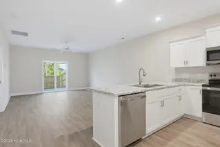 224 Sandpiper Place, Holly Ridge, NC 28445 — 3-bedroom townhome in Coastal Village, Holly Ridge, NC, photo 9 of 28: 224 Sandpiper Place - Photos - MLS