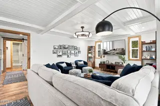 113 NW 29th Street, Oak Island, NC 28465 – photo 7: Living Room