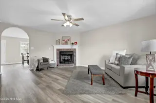 121 Walnut Hills Drive, Richlands, NC 28574 – photo 4: 4