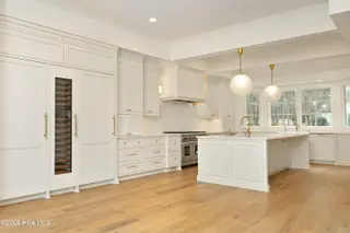 360 Lake Dornoch Drive, Pinehurst, NC 28374 – photo 12: 15Kitchen